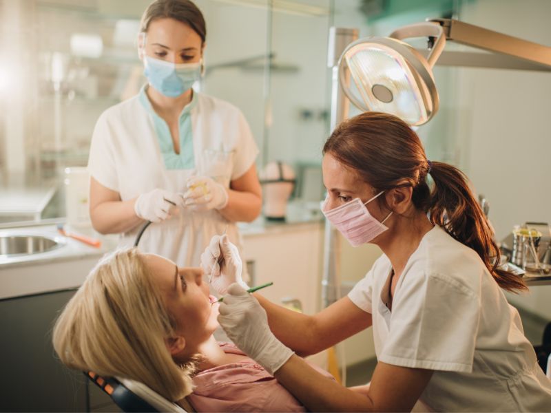 curso de auxiliar de odontología